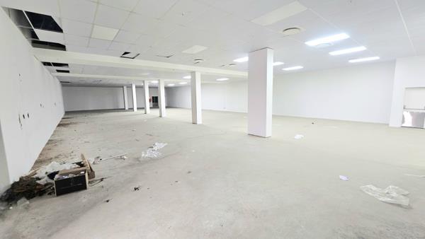 580  m² Retail Space