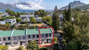 House in Hout Bay and surrounds