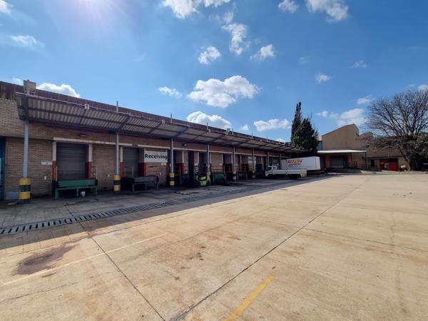 11 353  m² Industrial space