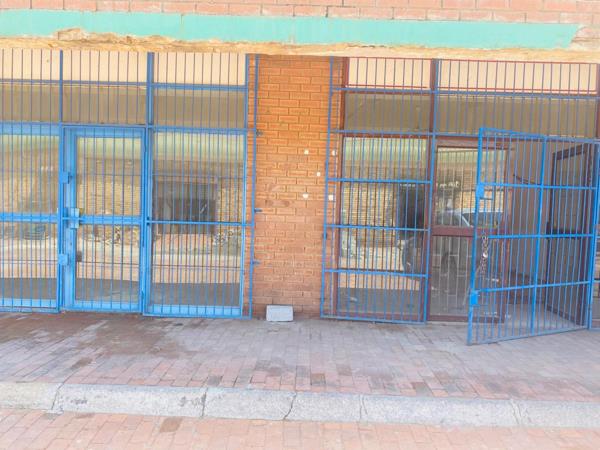 240 m² Commercial space