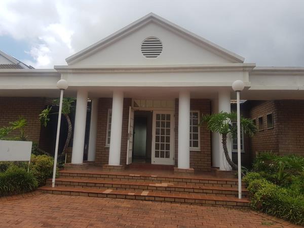 440  m² Commercial space