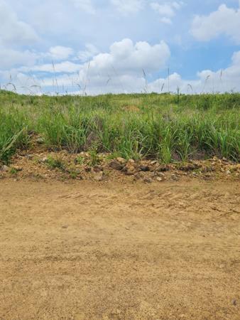3 002 m² Land
