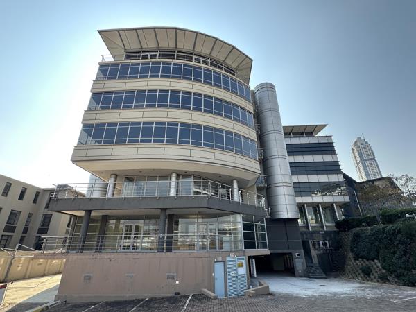 8 514  m² Commercial space