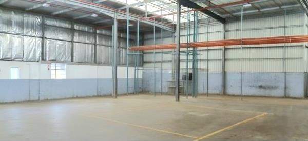 3 500  m² Commercial space