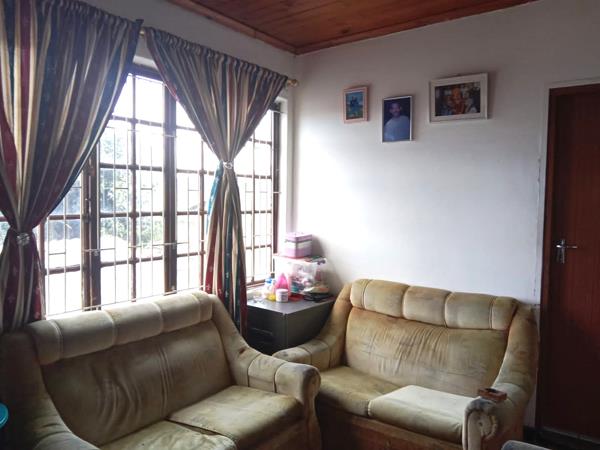 10 Bedroom House