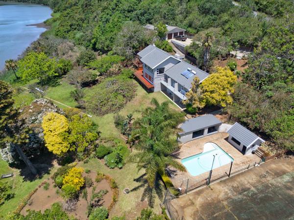 6 Bedroom House