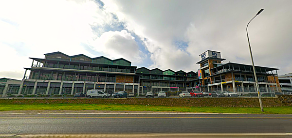 368  m² Commercial space