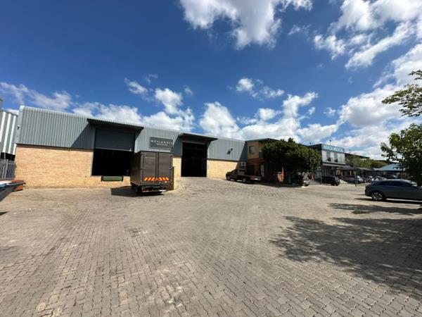 2 700 m² Industrial space