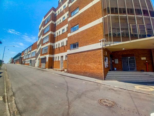 51  m² Commercial space