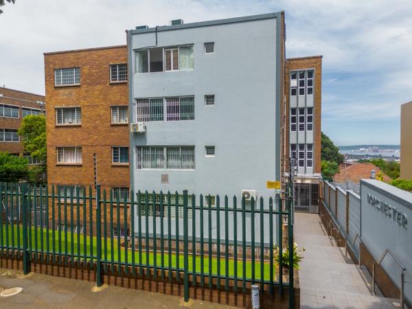 1.5 Bedroom Apartment