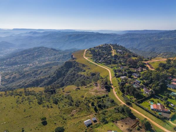 2 600 m² Land