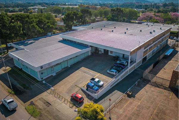 7 011  m² Commercial space