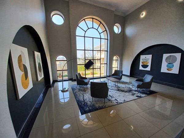 625  m² Office Space