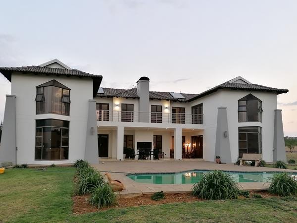 5 Bedroom House