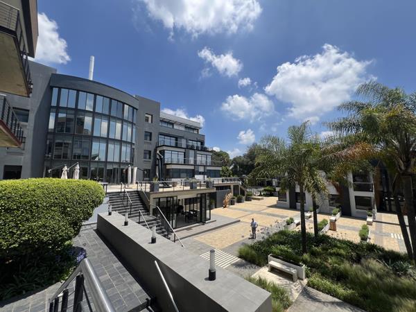 166  m² Commercial space