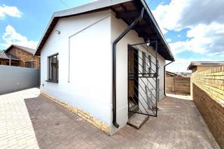 2 Bedroom House