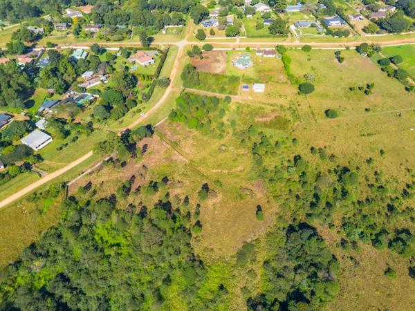 2 213 m² Land