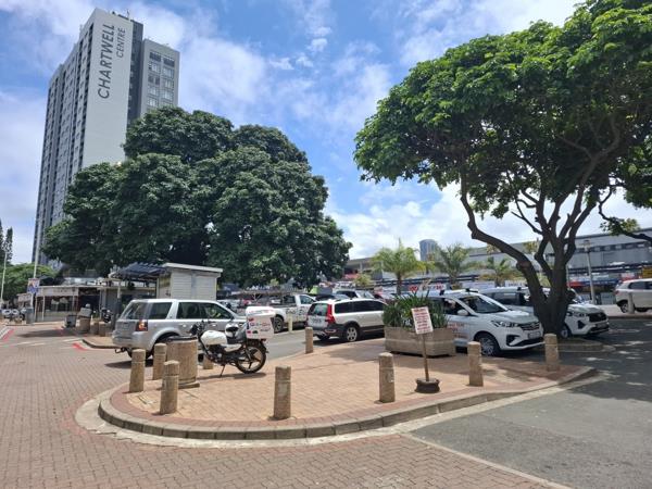 135  m² Retail Space