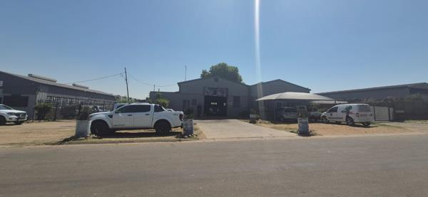 515  m² Industrial space