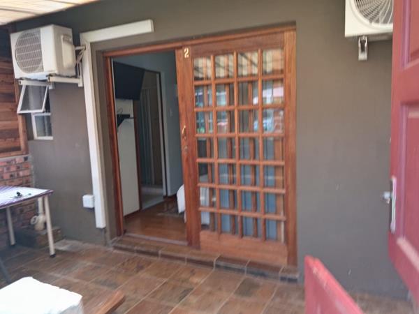 1 Bedroom Garden Cottage