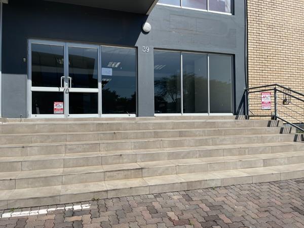 624  m² Industrial space