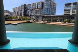 Apartment in Foreshore