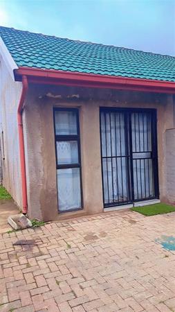 1 Bedroom Garden Cottage