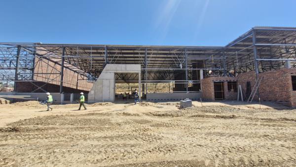 1 083.2  m² Industrial space