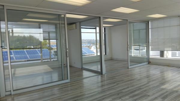 124  m² Office Space