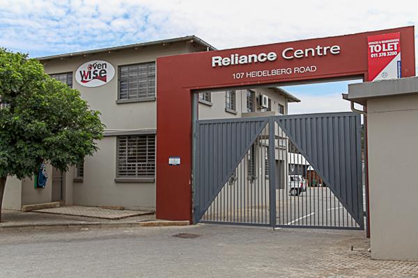 355  m² Industrial space