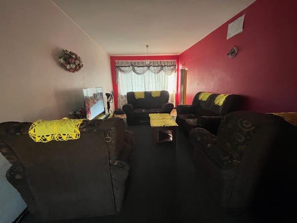 1.5 Bedroom Flat