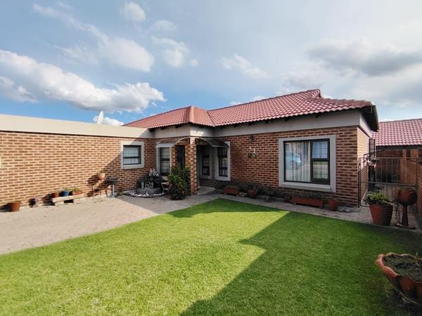 2 Bedroom House