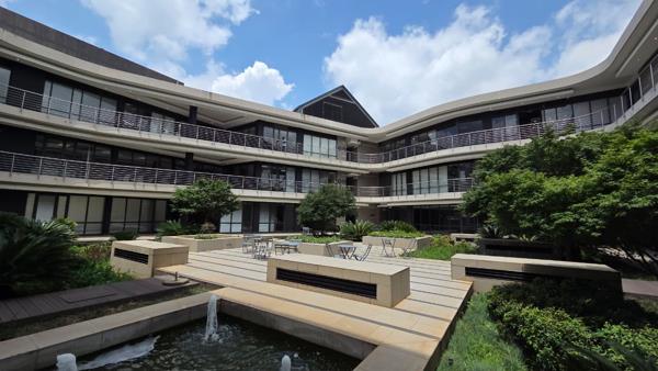 154  m² Commercial space