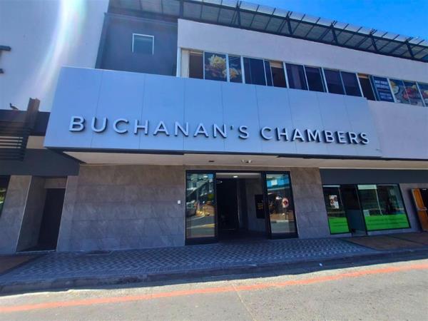 132  m² Office Space