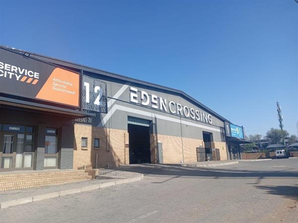 336  m² Industrial space