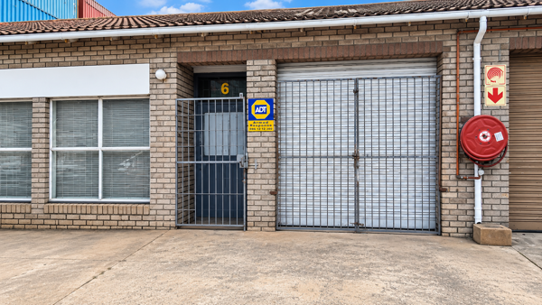 137 m² Commercial space