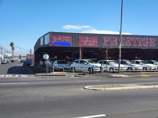 1 492 m² Commercial space