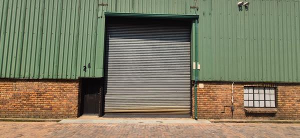 220  m² Industrial space