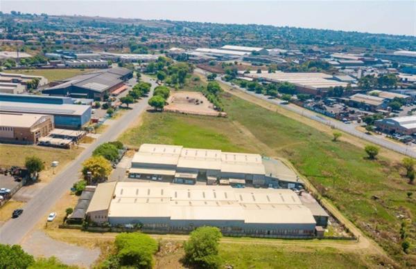 4 280  m² Industrial space