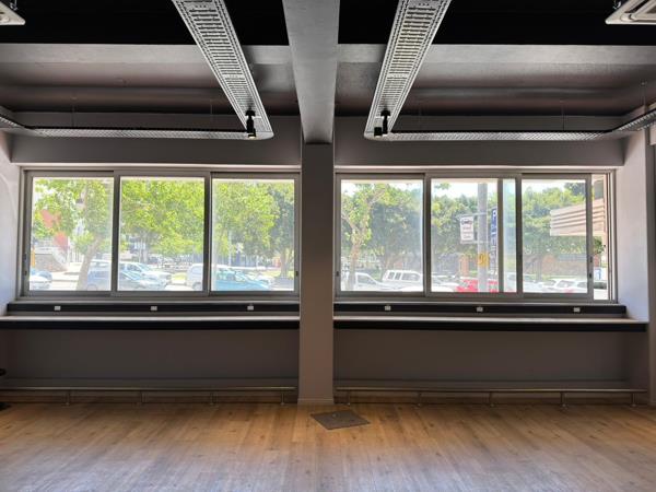 110  m² Retail Space