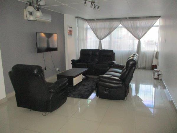 2 Bedroom Flat