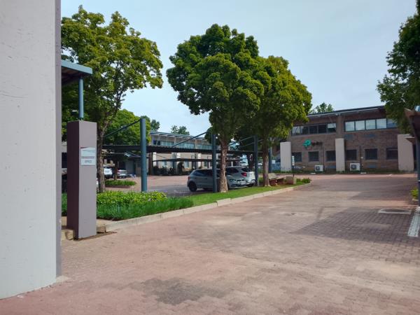 358  m² Office Space