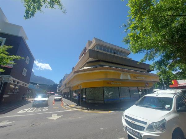 401  m² Office Space