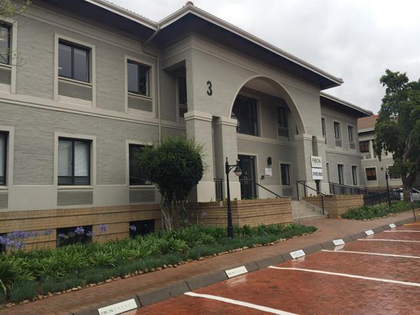 206  m² Commercial space