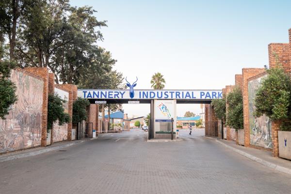 239  m² Industrial space