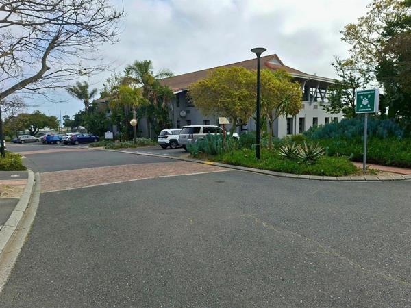 291  m² Office Space