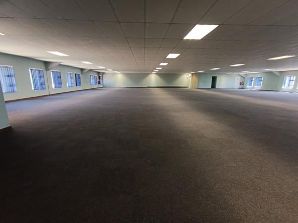 667  m² Commercial space