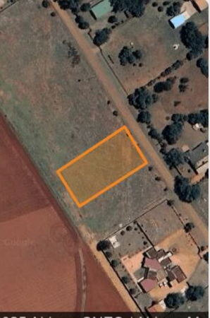 2 000 m² Land