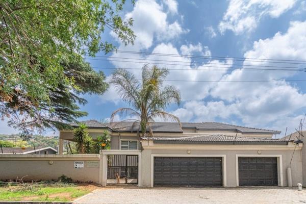 5 Bedroom House