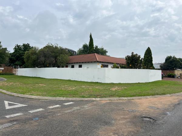 210  m² Office Space